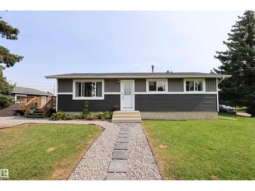 4811 50th St, Legal, AB, T0G1L0 | Card Image