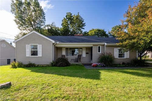 521 E Highland Ave, Wooster, OH, 44691-1723 | Card Image