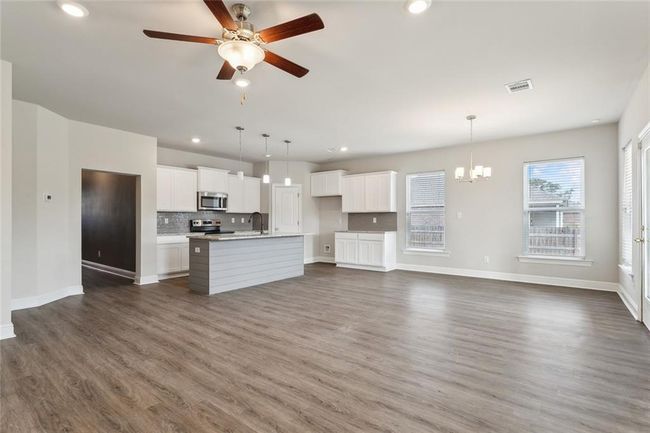 Kitchen | Image 5