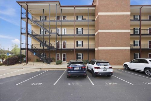 114-111 Lee Road 802, VALLEY, AL, 36854-6654 | Card Image