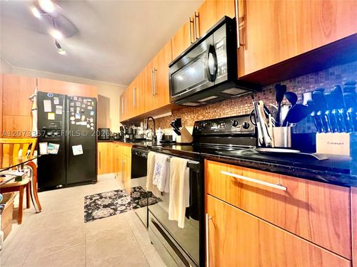 1201-3001 S Ocean Dr, Hollywood, FL, 33019-2873 | Card Image