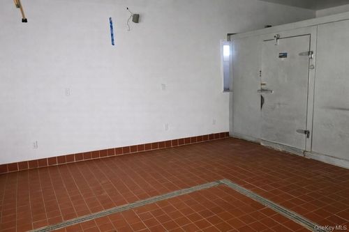 140 Cedarhurst Ave, Cedarhurst, NY, 11516-2130 | Card Image