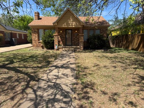 1858 Live Oak St, San Angelo, TX, 76901-3912 | Card Image