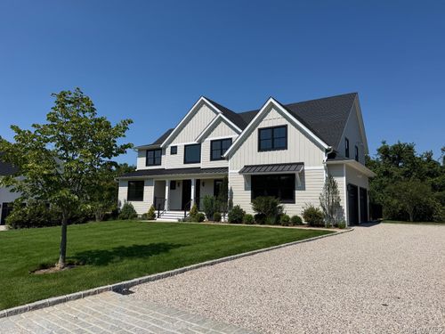 7 Sea Crest Court, Riverhead, NY, 11947 | Card Image