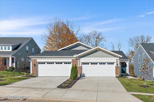 27b-10043 Windcrest Farms Ln, Louisville, KY, 40291-8406 | Card Image