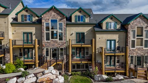 unit-907-3524 N Fox Run, Eden, UT, 84310-6626 | Card Image