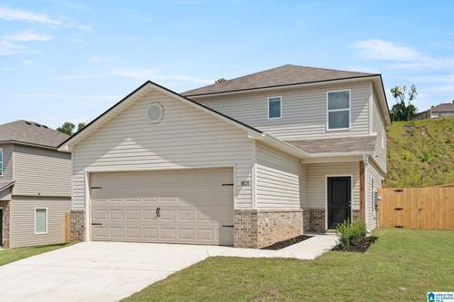 152 Dogwood Dr, CHILDERSBURG, AL, 35151-6318 | Card Image