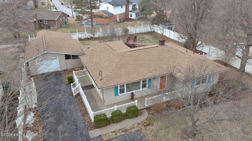 427 S Deepwood Dr, Radcliff, KY, 40160-2321 | Card Image