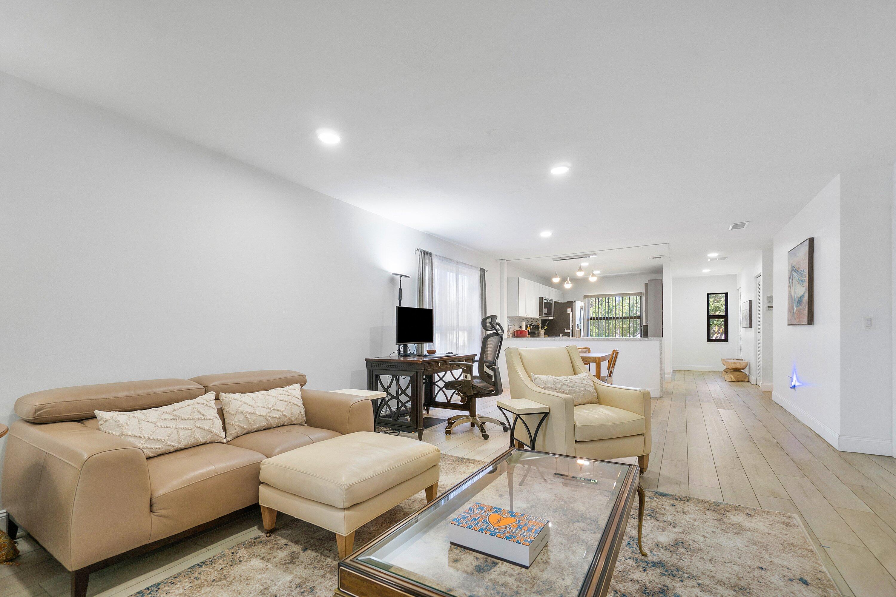 Residential Lease in Boca Raton 5