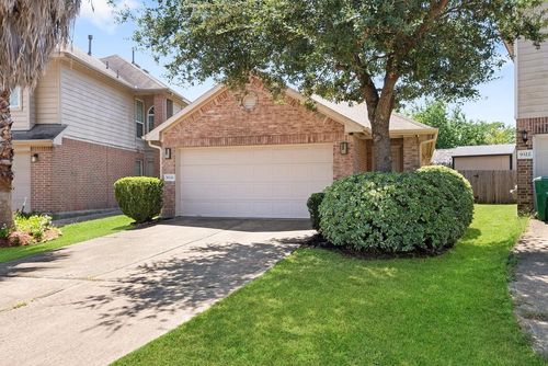 9326 Valley Tree Ln, Houston, TX, 77089-5657 | Card Image
