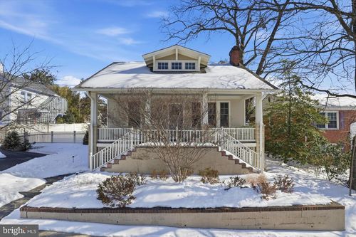 511 N Fillmore St, ARLINGTON, VA, 22201-2058 | Card Image