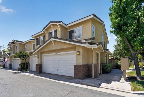 23608 Big Sky, Valencia, CA, 91354 | Card Image