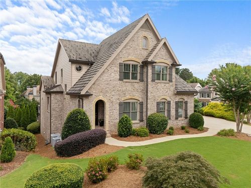 2615 Hillandale Cir, Cumming, GA, 30041-6332 | Card Image