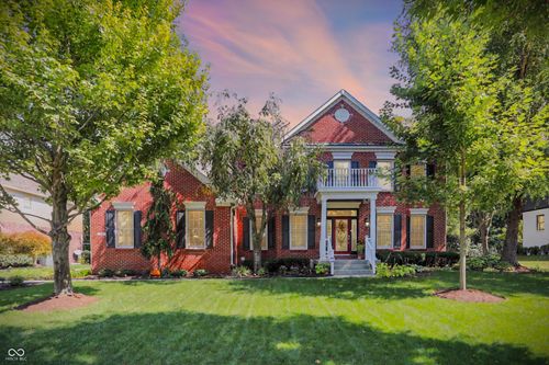 801 Silverleaf Dr, Greenwood, IN, 46143-7235 | Card Image