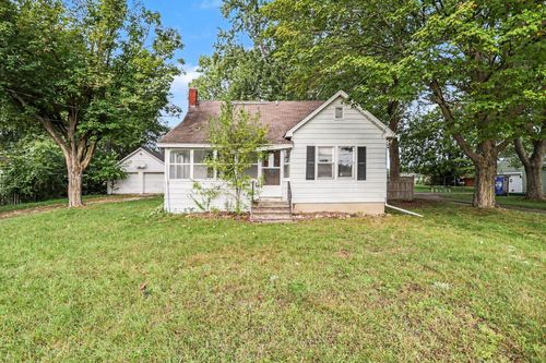 7902 Lovers Ln, Portage, MI, 49002-4446 | Card Image
