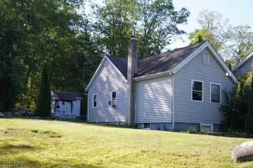11 Perry Trl, Branchville, NJ, 07826-6027 | Card Image