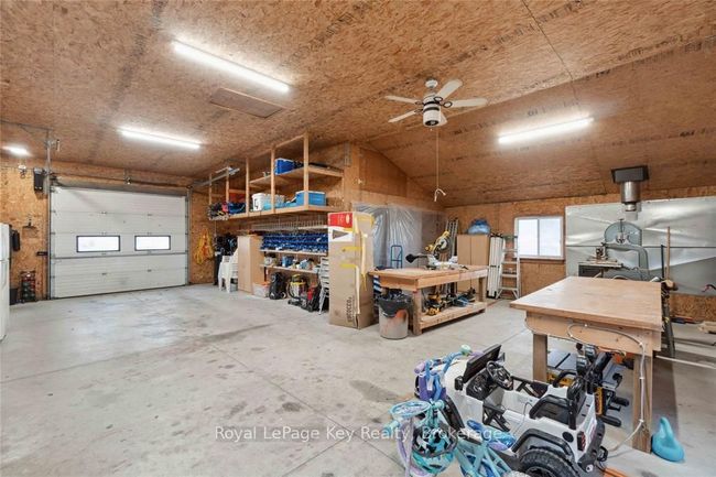 1949 Michigan Line, House other with 3 bedrooms, 3 bathrooms and 6 parking in Sarnia ON | Image 34