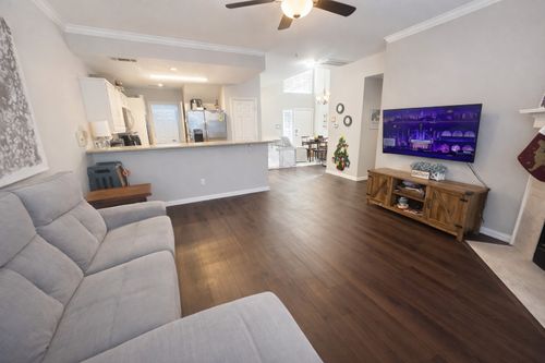 8557 Brittania Way, Dallas, TX, 75243-8074 | Card Image