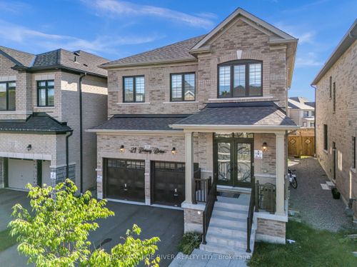 21 Priory Dr, Whitby, ON, L1P0K9 | Card Image