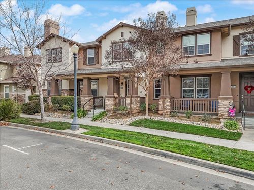 unit-15-575 Wild Stallion Dr, Oakdale, CA, 95361-8949 | Card Image