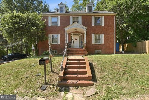 6025 Arlington Blvd, FALLS CHURCH, VA, 22044-2700 | Card Image