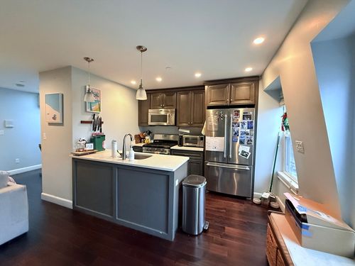 apt-3-795 E 3rd St, Boston, MA, 02127-4833 | Card Image