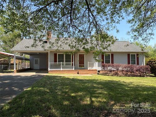107 Plumtree Dr, Kings Mountain, NC, 28086-8522 | Card Image