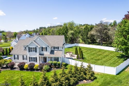55 Winchester Ave, Hackettstown, NJ, 07840-3478 | Card Image