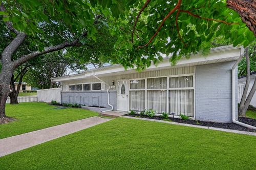 1603 William Brewster St, Irving, TX, 75061-2050 | Card Image