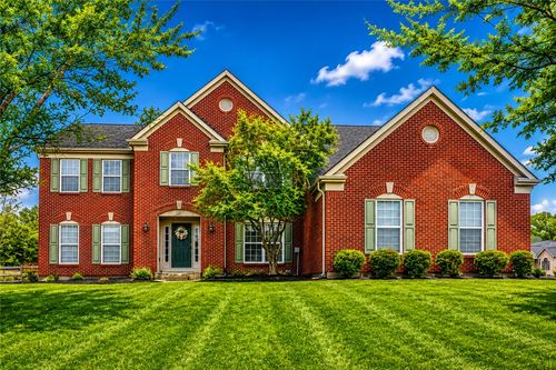 8179 Worcester Dr, Hamilton Twp, OH, 45039-8503 | Card Image