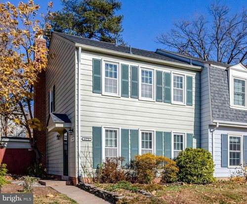 6576 Yadkin Ct, ALEXANDRIA, VA, 22310-2423 | Card Image