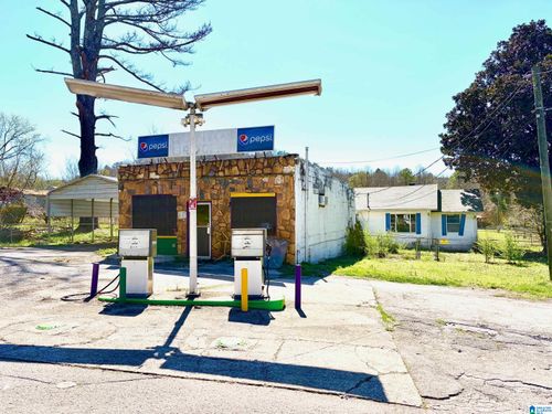 4246 Walker Chapel Rd, Fultondale, AL, 35068-4001 | Card Image