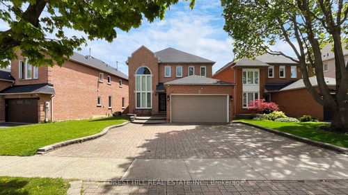 43 Oakhurst Drive, Vaughan, ON, L4J7V3 | Card Image