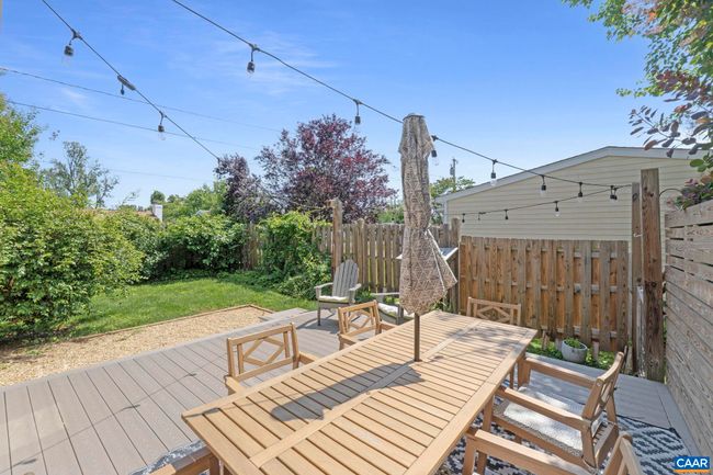 1012 Locust Ln, House other with 3 bedrooms, 3 bathrooms and null parking in CHARLOTTESVILLE VA | Image 32