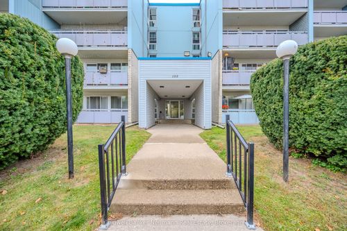511-105 Conroy Cres, Guelph, ON, N1G2V5 | Card Image