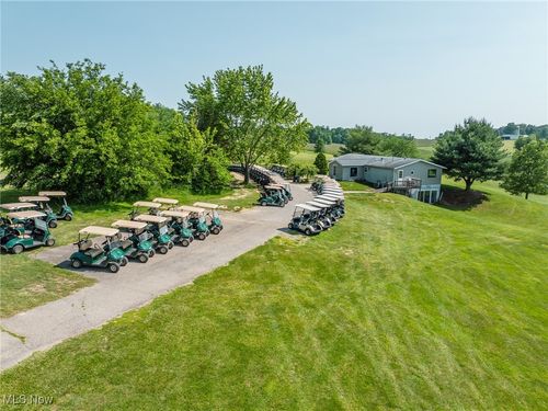 835 Hopewell Rd N, Hopewell, OH, 43746-9757 | Card Image