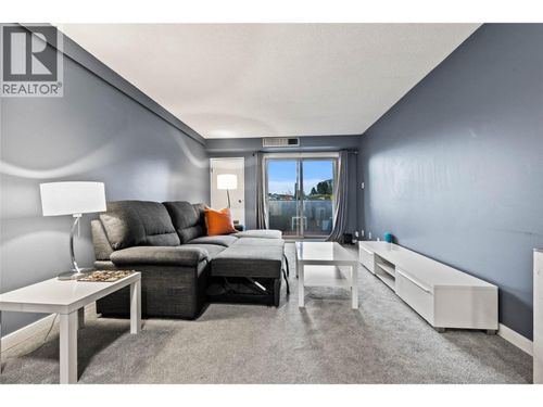 115-1560 Summit Drive, Kamloops, BC, V2E1R5 | Card Image