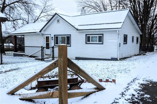 119 Kostella Hill Rd, Yukon, PA, 15698-9827 | Card Image