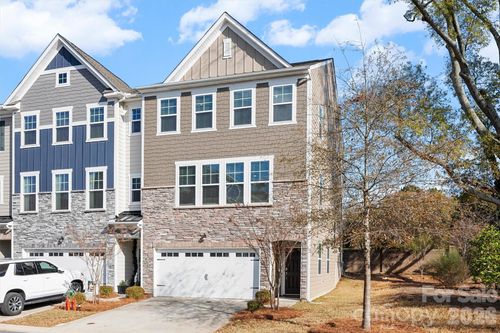 15008 Holly Run Ln, Charlotte, NC, 28277-4996 | Card Image