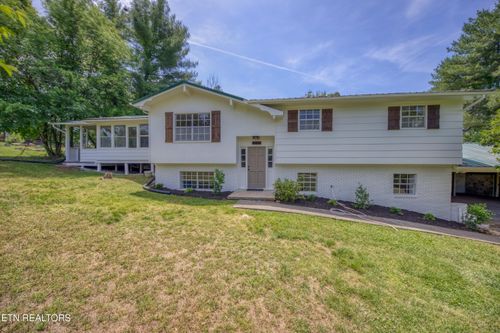 808 Williamson Chapel Rd, Maryville, TN, 37801 | Card Image