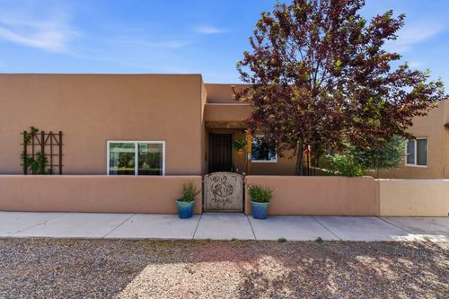 3 Silver Buckle Rd, Santa Fe, NM, 87508-1491 | Card Image