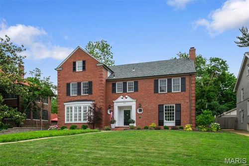 20 Ridgemoor Dr, Clayton, MO, 63105-3038 | Card Image
