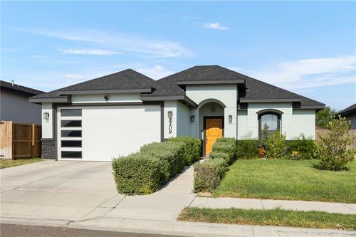 2209 N Woody St, Edinburg, TX, 78541-5717 | Card Image