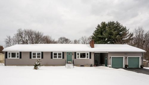 139 Michigan Ave, Manchester, NH, 03104-5548 | Card Image