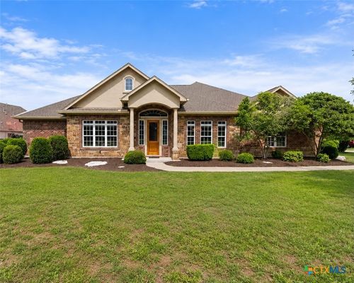 175 Whitney Woods Cir, Georgetown, TX, 78633-1995 | Card Image