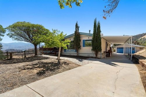 401 Oakwood Dr, Wofford Heights, CA, 93285-9731 | Card Image