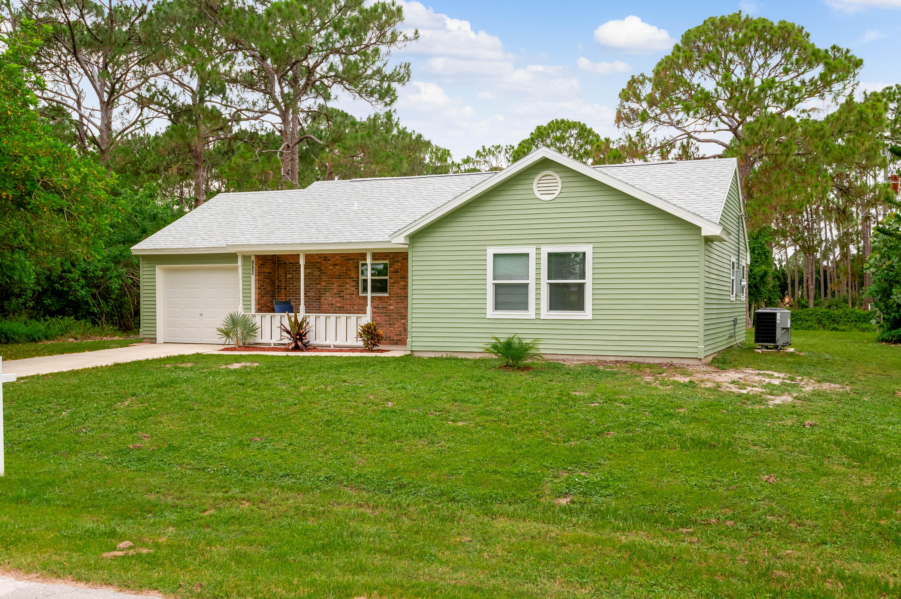 Carnival Rd, Palm Bay, FL 32909