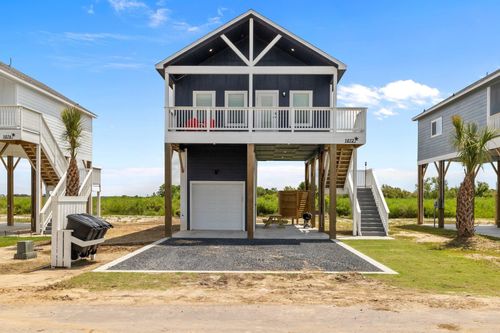 1072 Johnson Rd, Gilchrist, TX, 77617 | Card Image