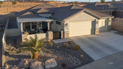 1127 Sun Star Ln, Mesquite, NV, 89027-7510 | Card Image