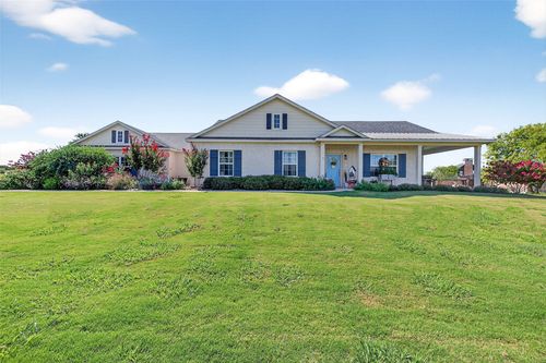 131 Whispering Winds Dr, Gunter, TX, 75058-2560 | Card Image